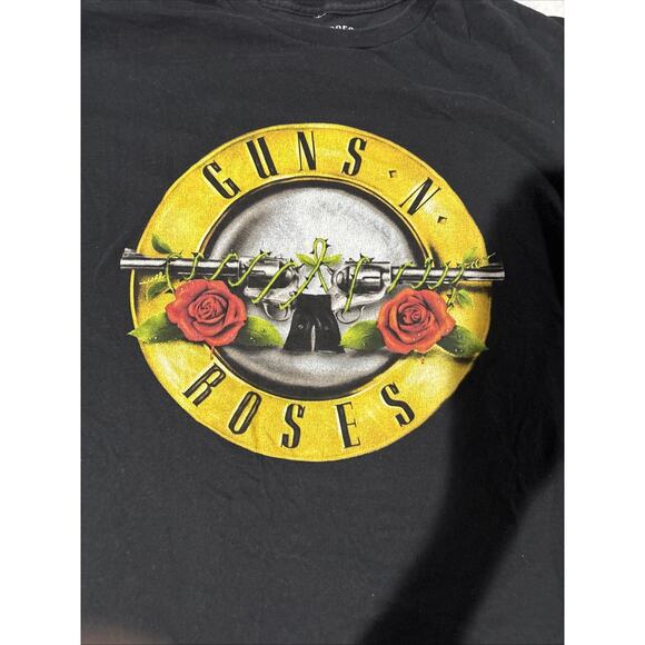 Guns N Roses Logo Graphic T-shirt Women Medium Black Short Sleeve Music - Picture 4 of 5